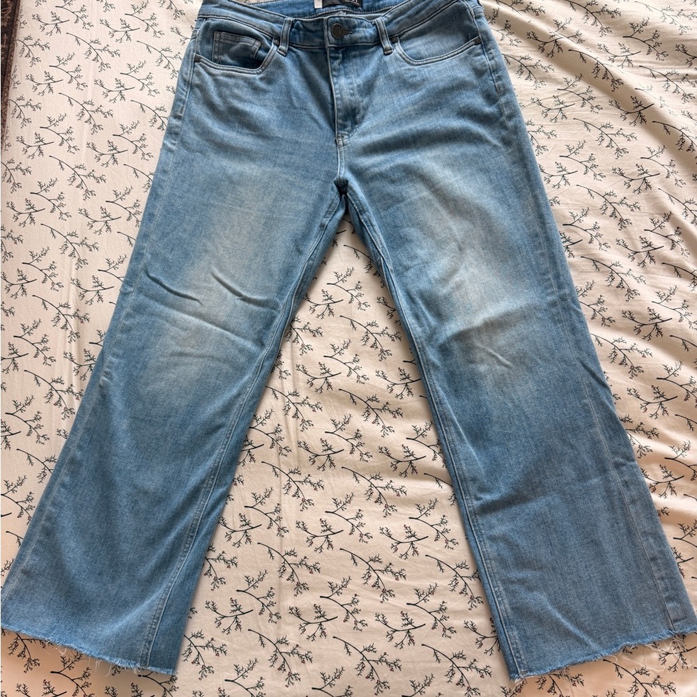 Kut from the Kloth Light Blue Straight Leg Jeans